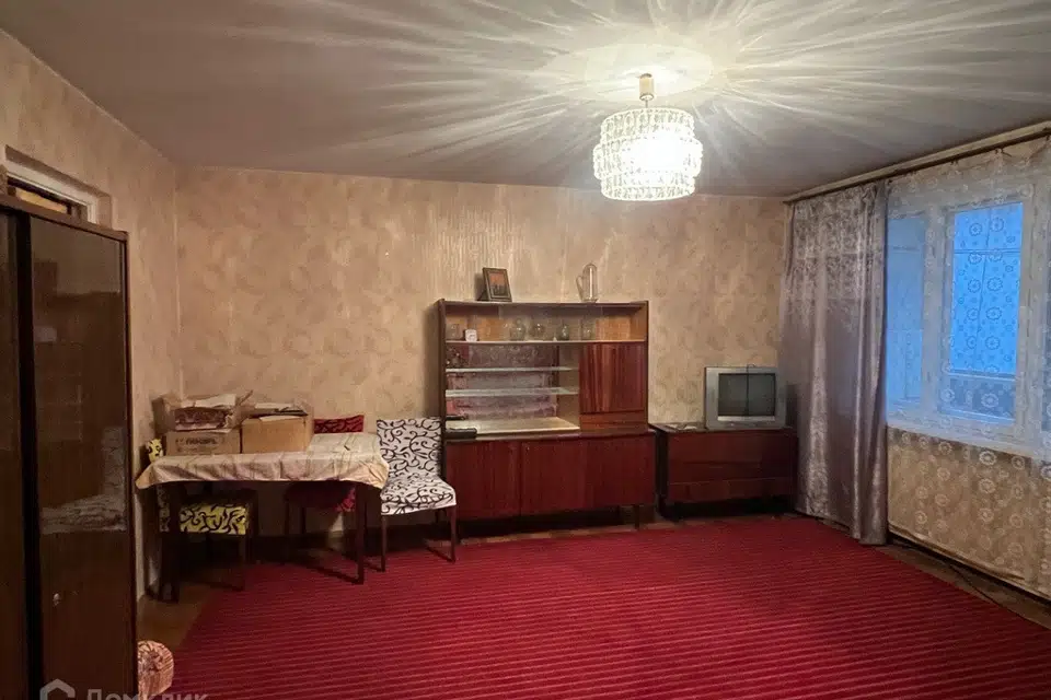 Продаётся 3-комнатная квартира, 57.3 м²