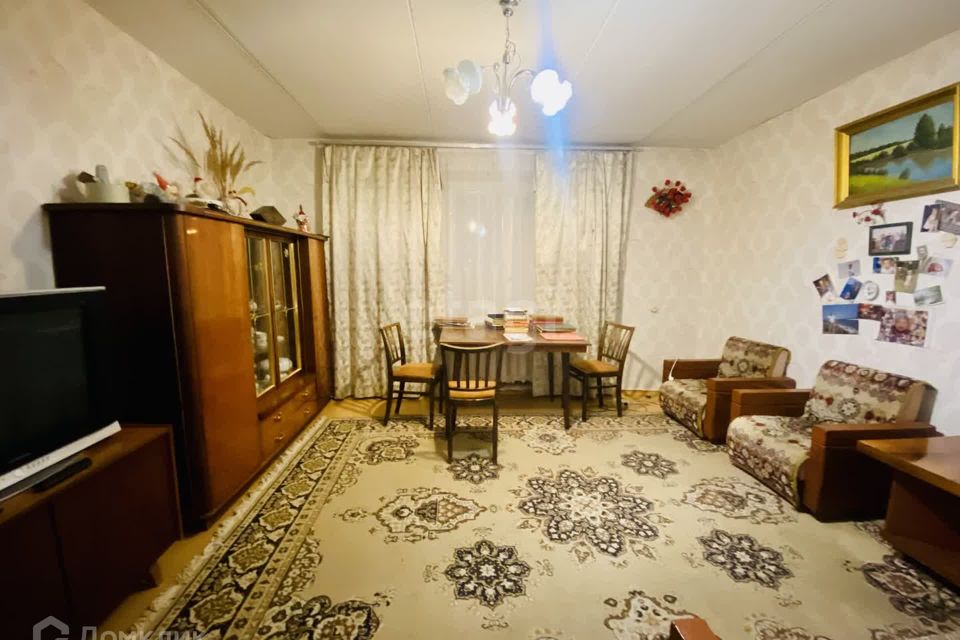 Продаётся 4-комнатная квартира, 73.3 м²