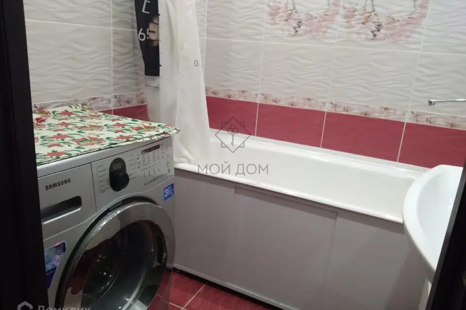 Сдаётся комната в 3-комн. квартире, 60 м²
