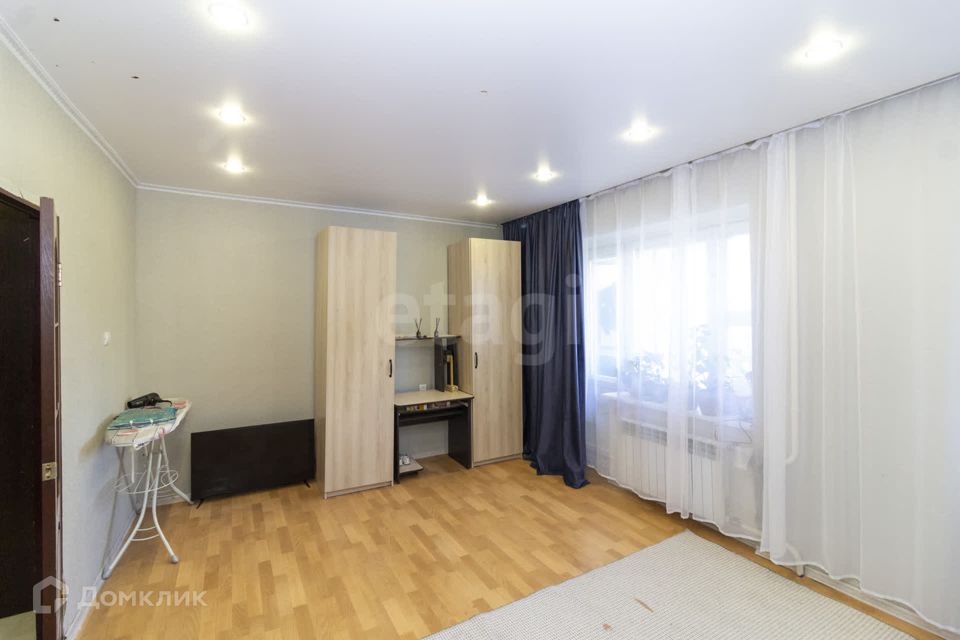 Продаётся 3-комнатная квартира, 70.8 м²