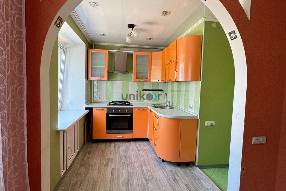 Продаётся 3-комнатная квартира, 59.3 м²