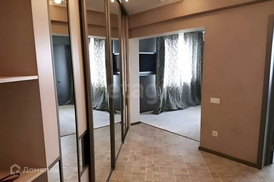Продаётся 1-комнатная квартира, 50 м²