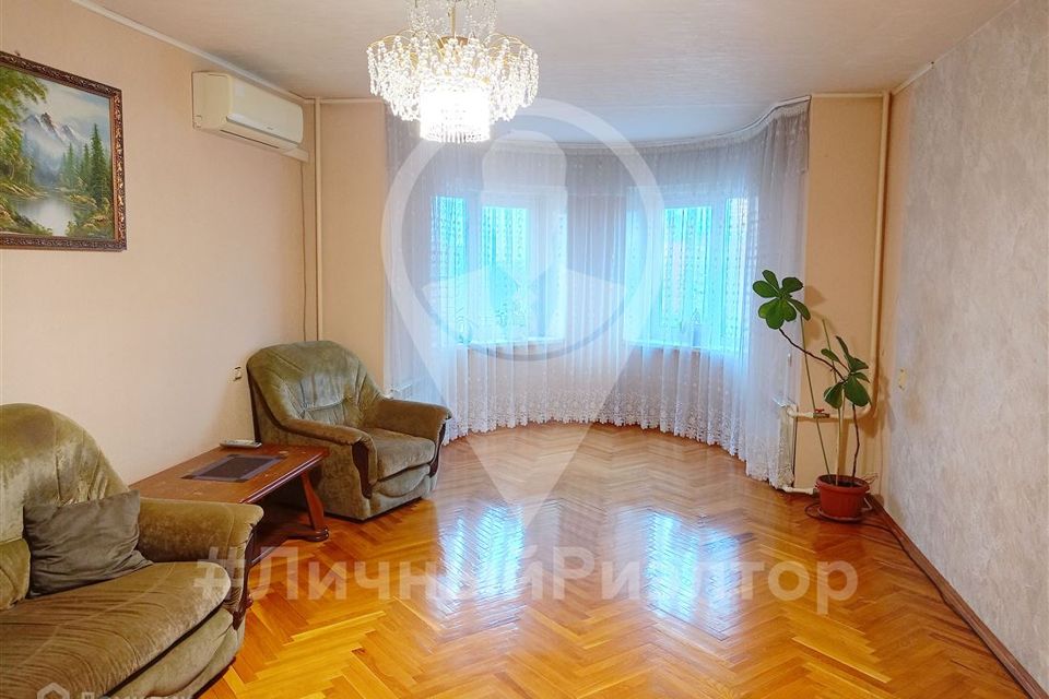 Продаётся 3-комнатная квартира, 98.6 м²