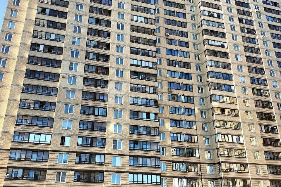 Продаётся 2-комнатная квартира, 60.6 м²