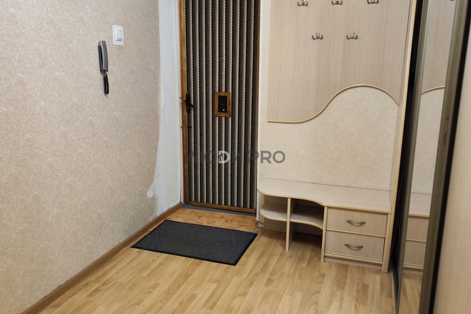 Продаётся 2-комнатная квартира, 60.7 м²