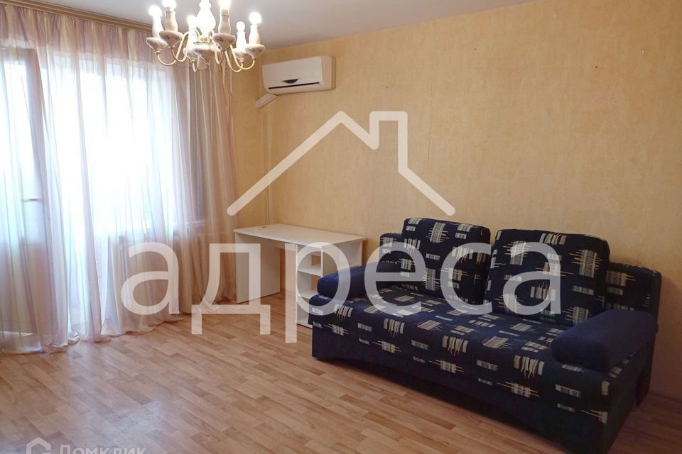 Продаётся 1-комнатная квартира, 41 м²
