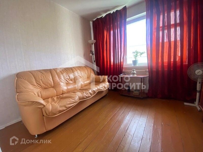 Продаётся 3-комнатная квартира, 45.7 м²