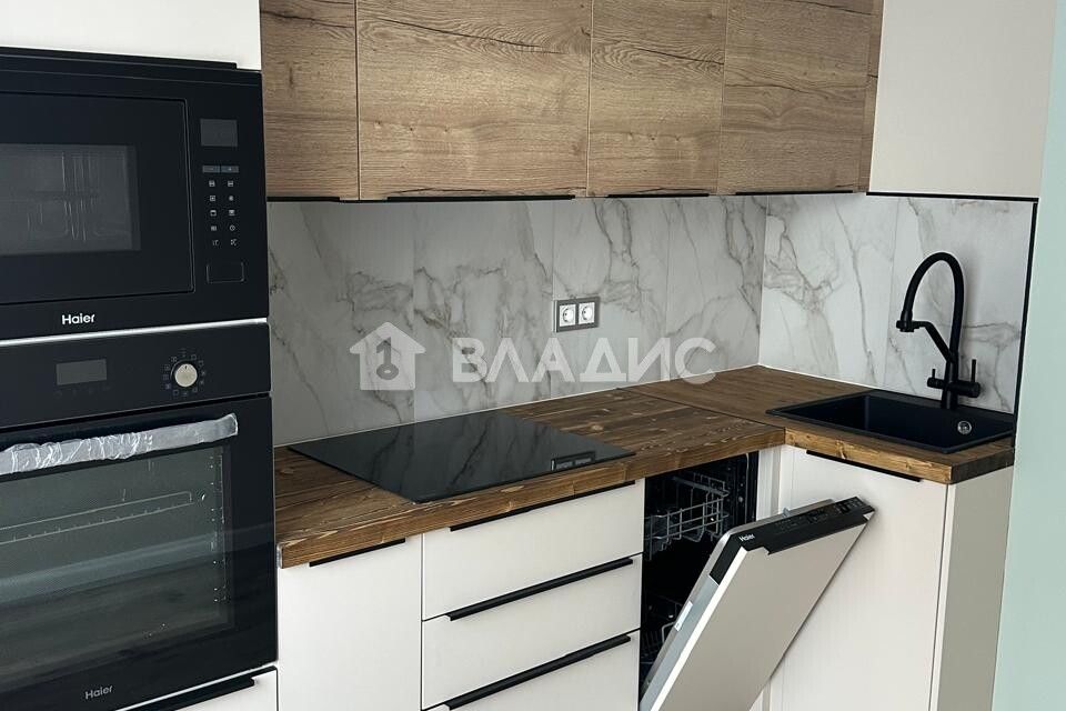 Продаётся 2-комнатная квартира, 53.5 м²