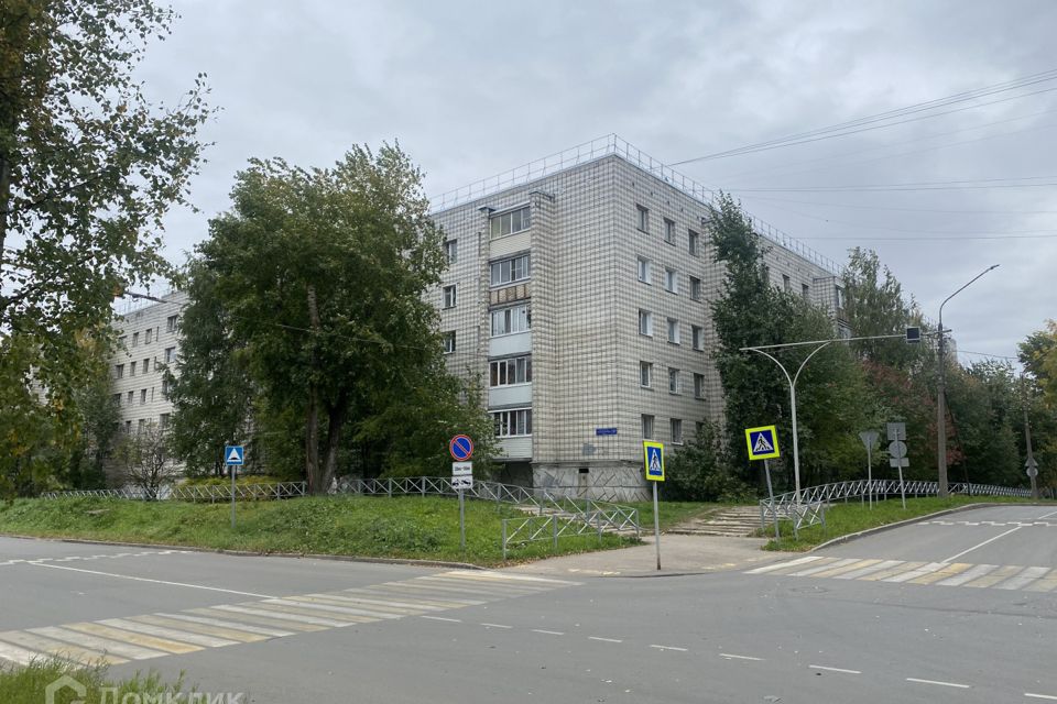 Продаётся 4-комнатная квартира, 74.4 м²