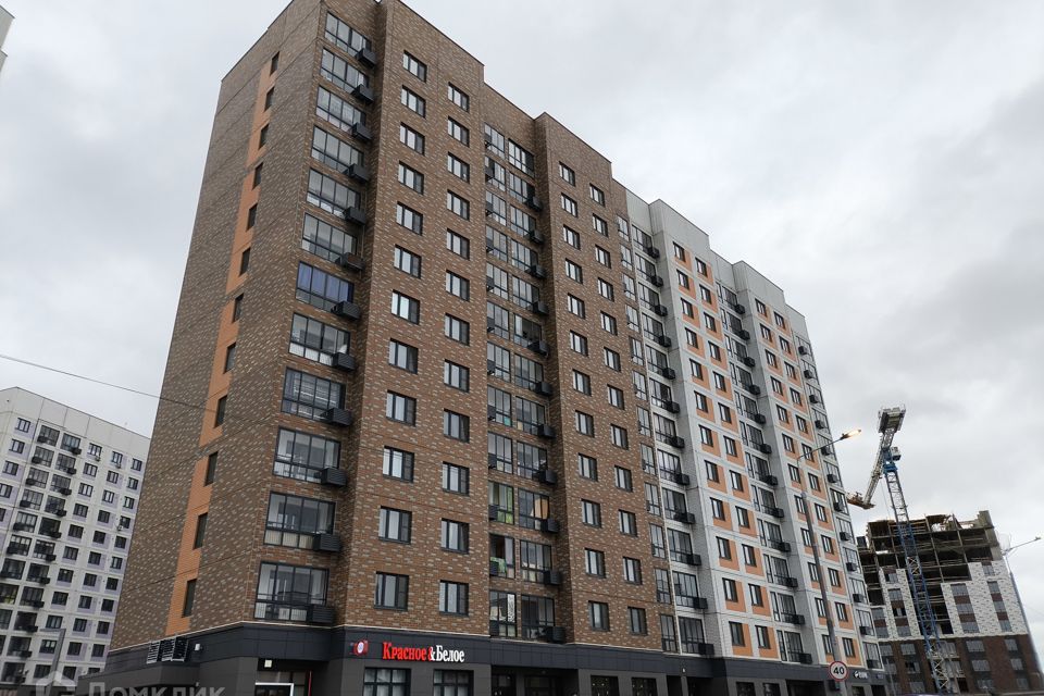 Продаётся 1-комнатная квартира, 51.5 м²