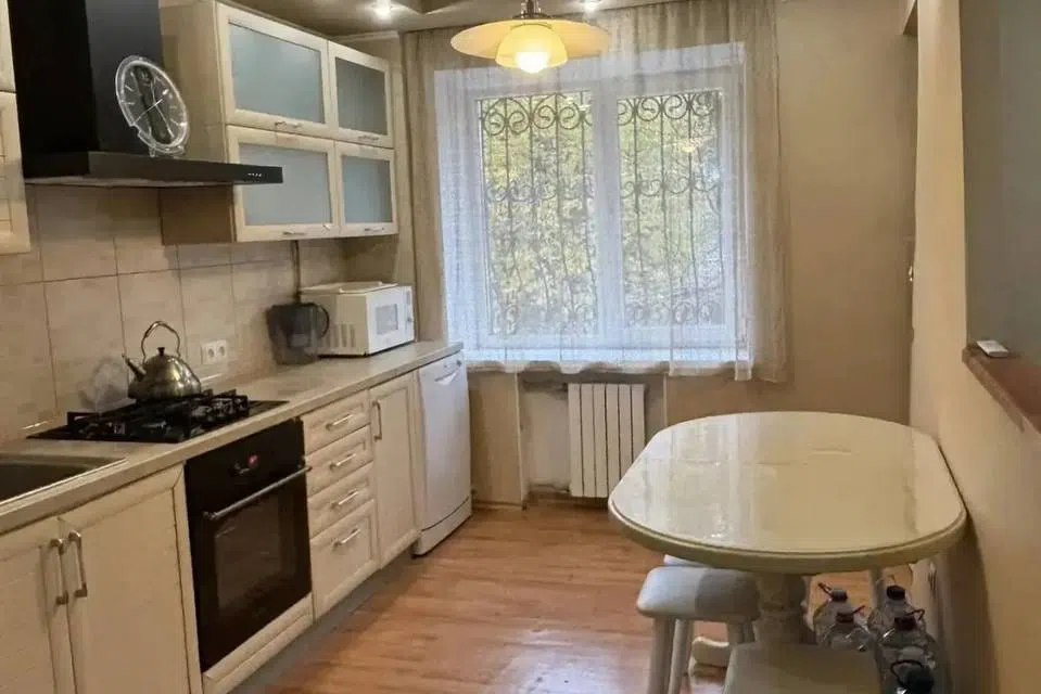 Сдаётся 3-комнатная квартира, 60 м²