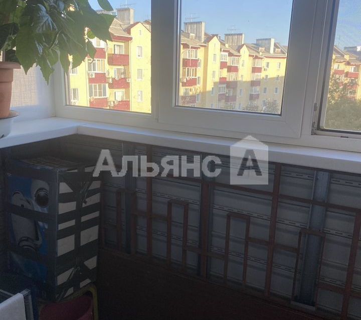 Продаётся 3-комнатная квартира, 56.4 м²