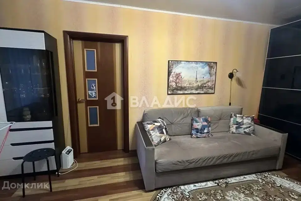 Продаётся 2-комнатная квартира, 42.8 м²