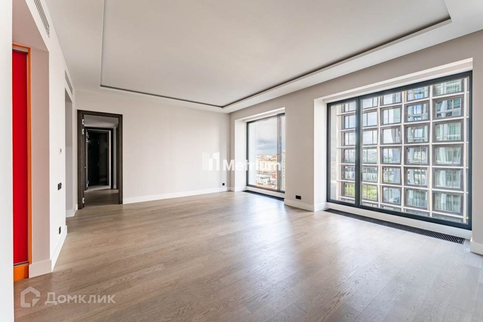 Продаётся 4-комнатная квартира, 115 м²