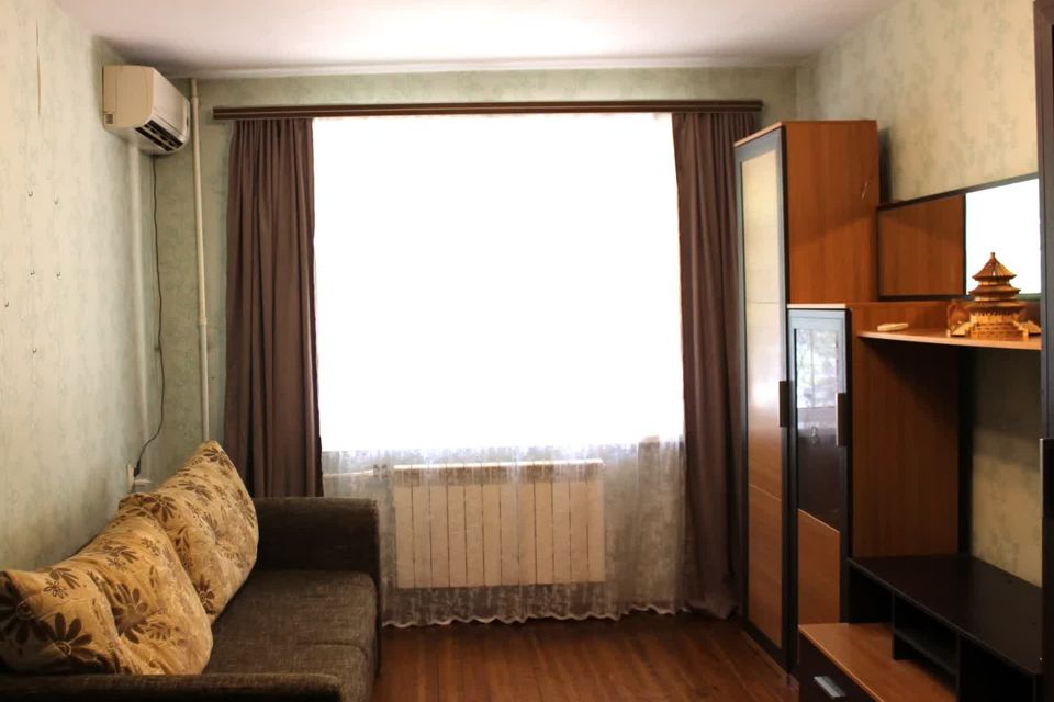 Сдаётся 2-комнатная квартира, 43.9 м²
