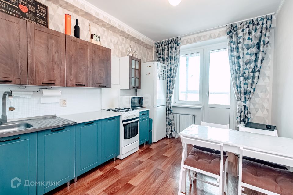 Продаётся 2-комнатная квартира, 56.1 м²