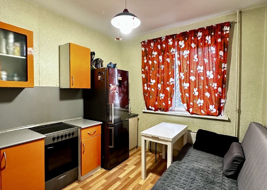 Продаётся 1-комнатная квартира, 35.6 м²