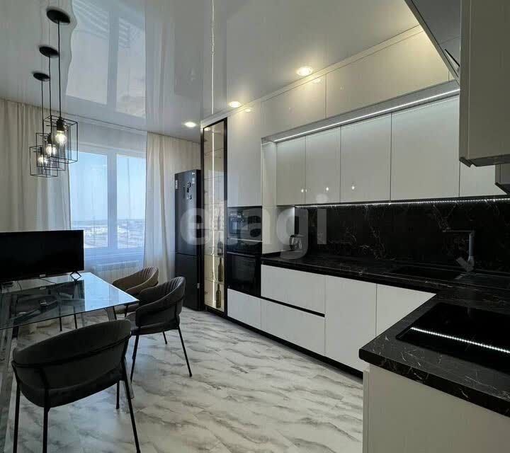 Продаётся 2-комнатная квартира, 61 м²