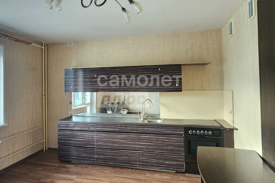 Продаётся 2-комнатная квартира, 56.2 м²