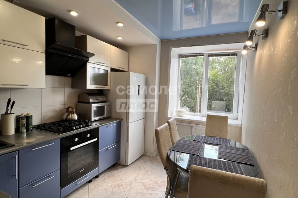 Продаётся 2-комнатная квартира, 49.4 м²