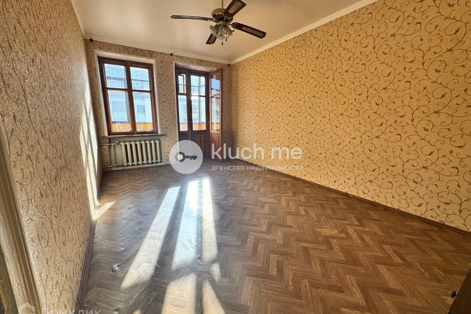 Продаётся 3-комнатная квартира, 77 м²