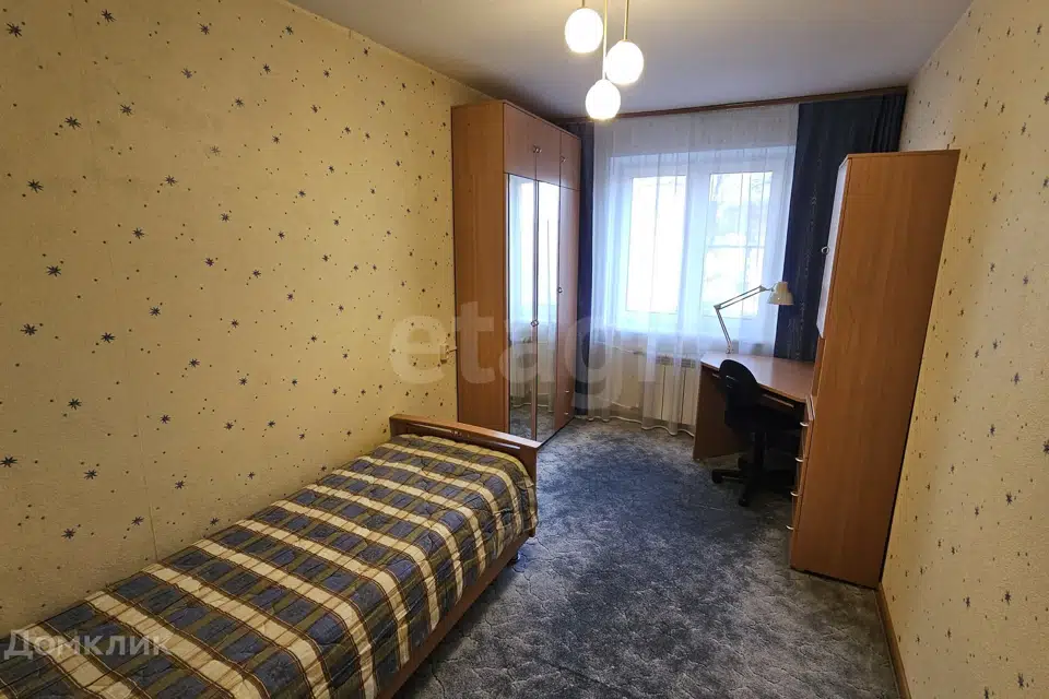 Продаётся 3-комнатная квартира, 52.8 м²