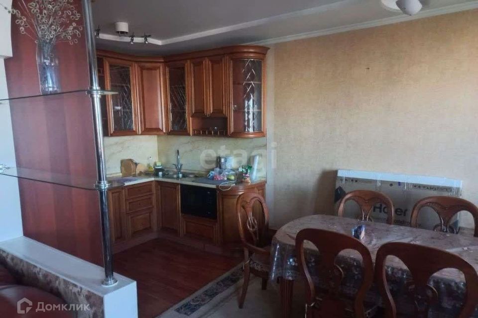 Продаётся 2-комнатная квартира, 78.6 м²