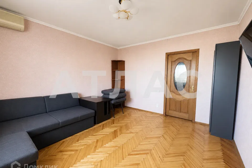 Продаётся 3-комнатная квартира, 67.1 м²