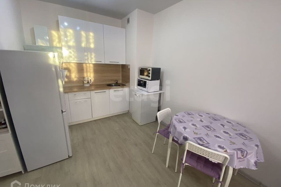 Продаётся 1-комнатная квартира, 39.1 м²