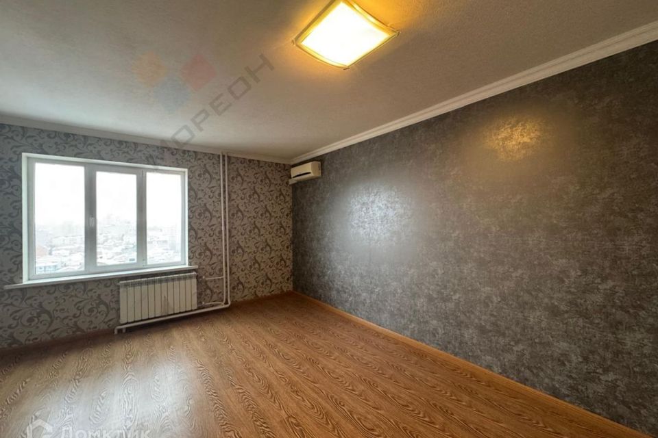 Продаётся 3-комнатная квартира, 111.5 м²
