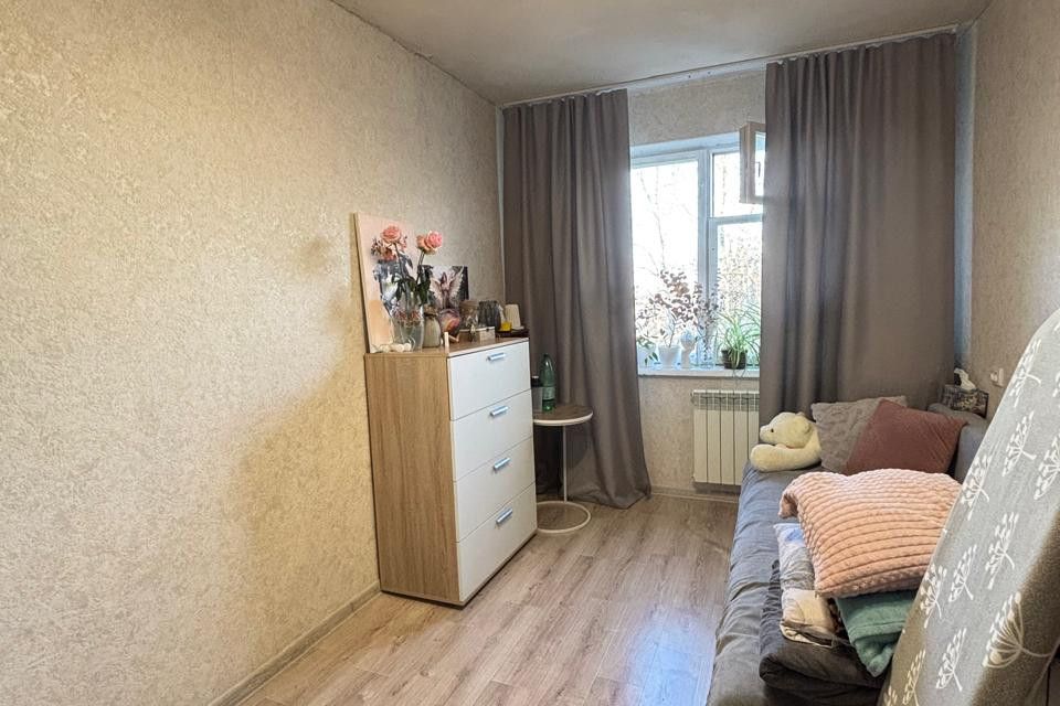 Продаётся 2-комнатная квартира, 43.4 м²