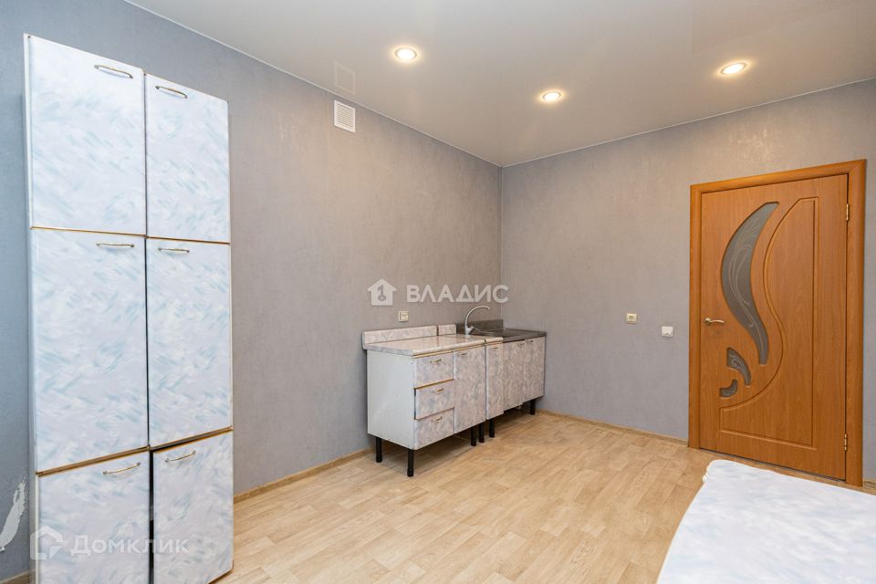 Продаётся 1-комнатная квартира, 37.3 м²
