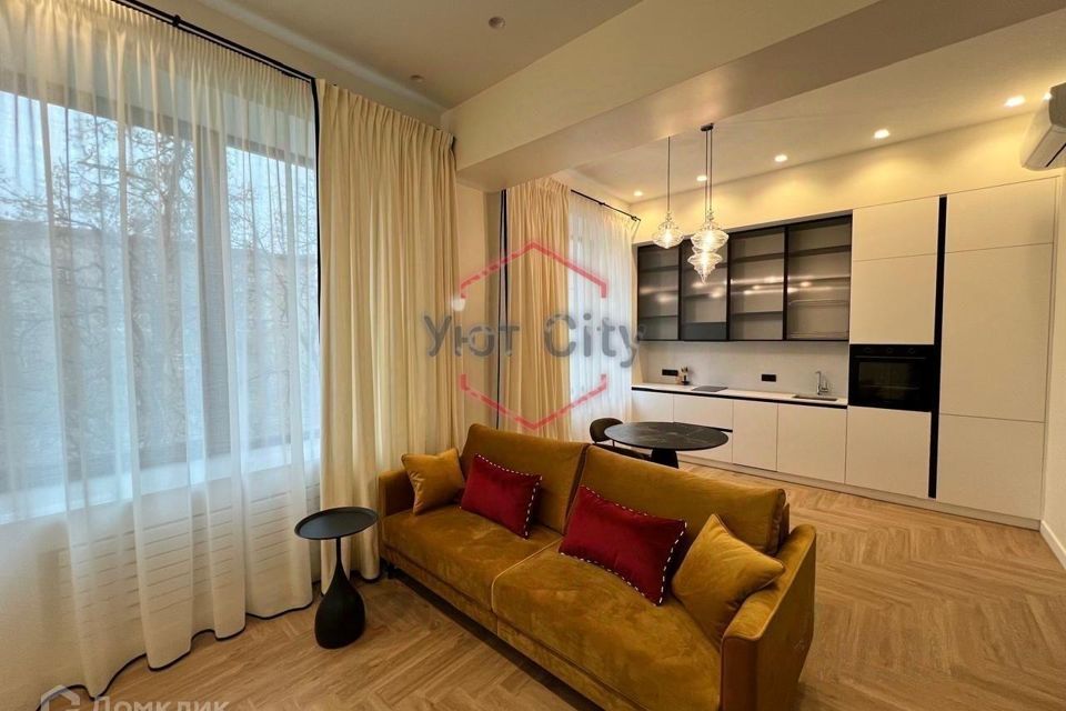 Сдаётся 1-комнатная квартира, 41 м²