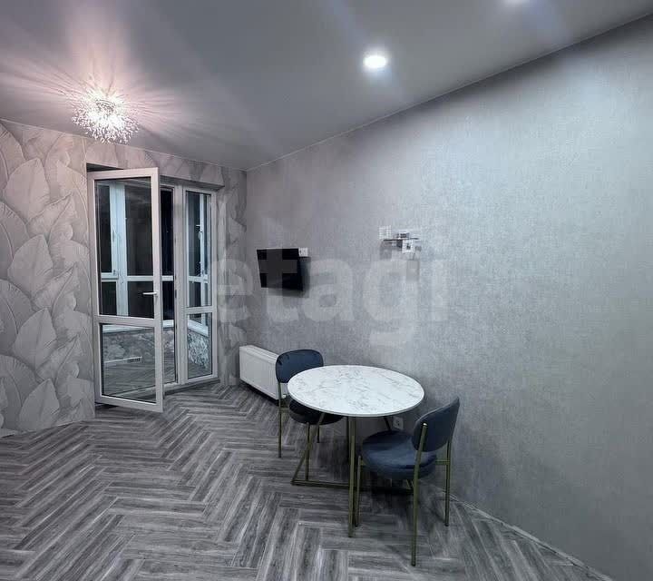 Продаётся 1-комнатная квартира, 36.8 м²