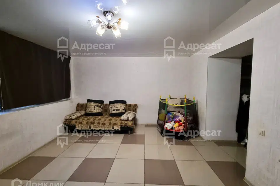 Продаётся 1-комнатная квартира, 49 м²