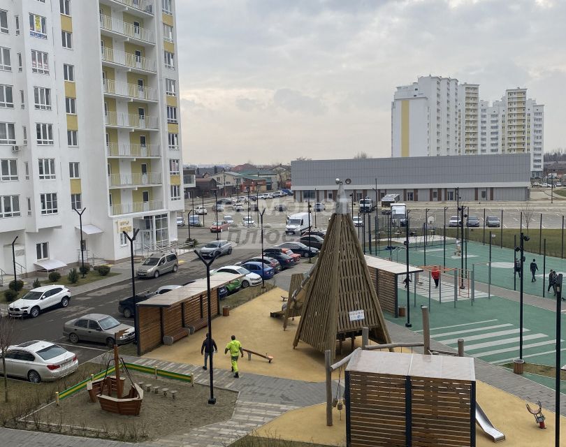 Продаётся 2-комнатная квартира, 64.3 м²
