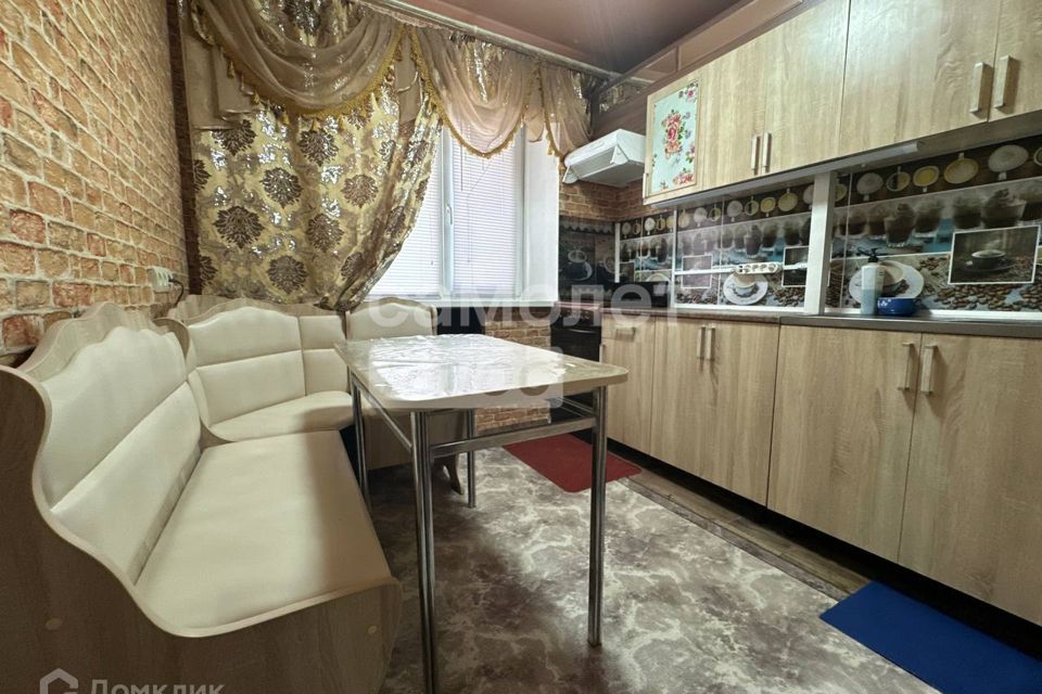 Продаётся 2-комнатная квартира, 43.7 м²