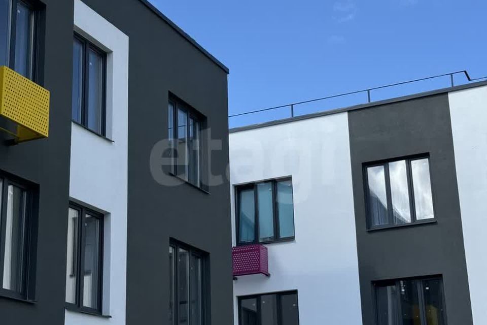 Продаётся 2-комнатная квартира, 73.69 м²