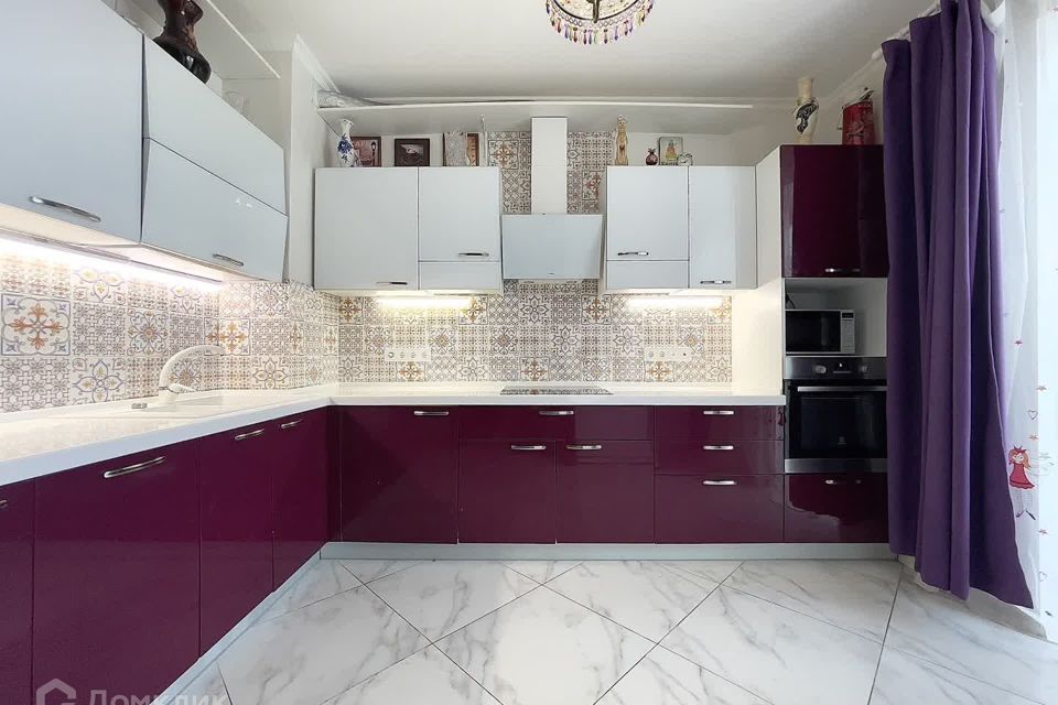 Продаётся 5-комнатная квартира, 171.1 м²