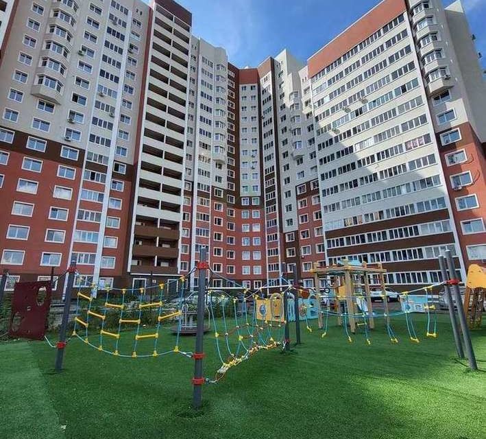Продаётся 1-комнатная квартира, 41.42 м²