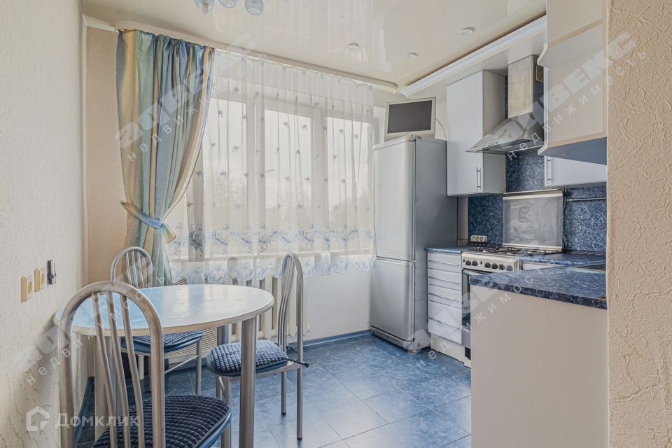 Продаётся 2-комнатная квартира, 53 м²