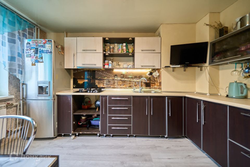 Продаётся 3-комнатная квартира, 67.8 м²