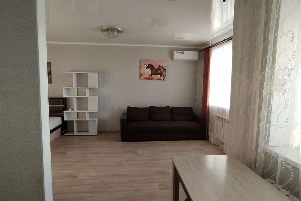 Продаётся 1-комнатная квартира, 40.4 м²