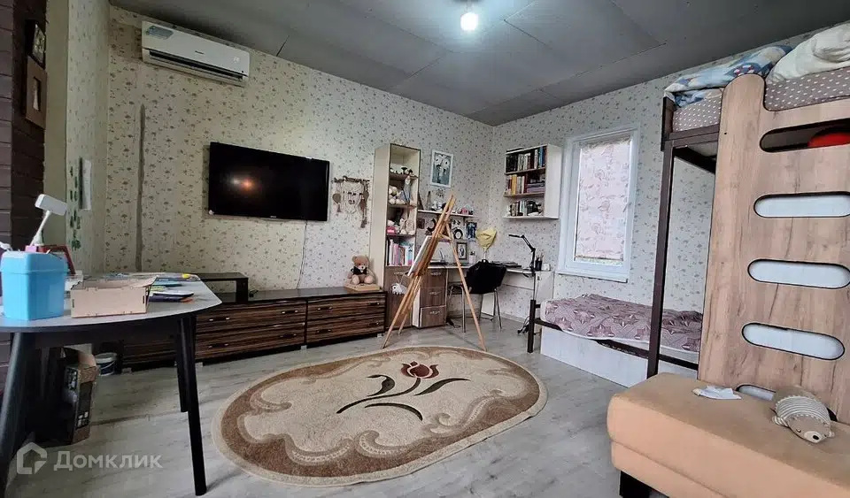 Продаётся участок, 10 сот.