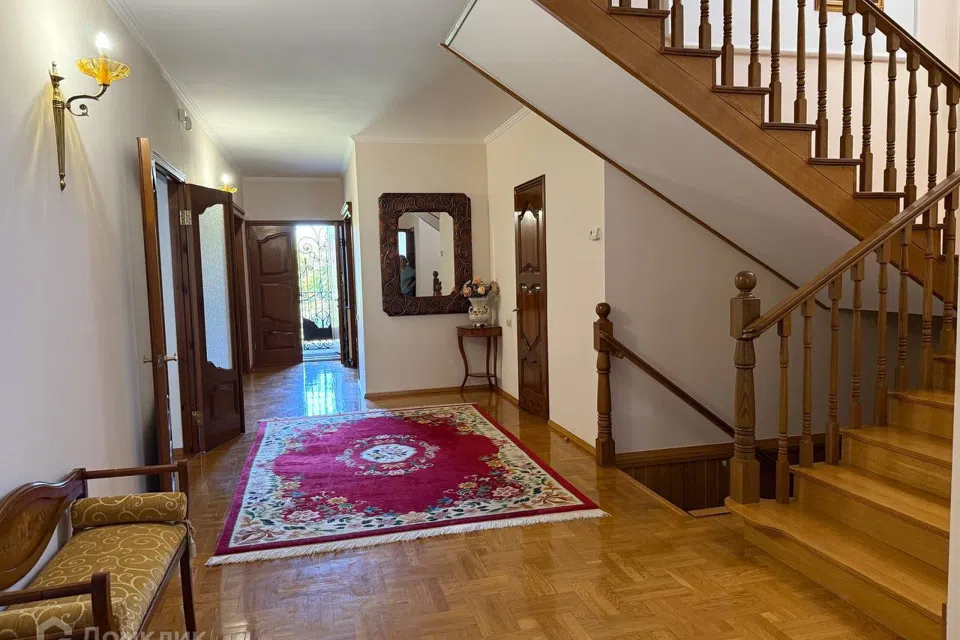 Продаётся 2-этажный дом, 359.4 м²