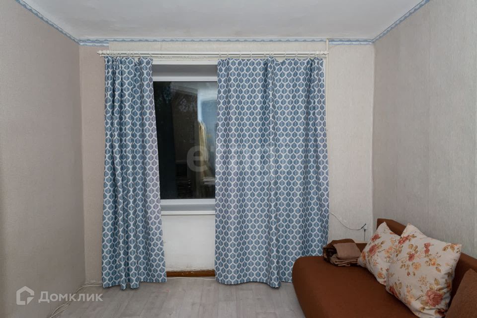 Продаётся комната в 1-комн. квартире, 12.8 м²