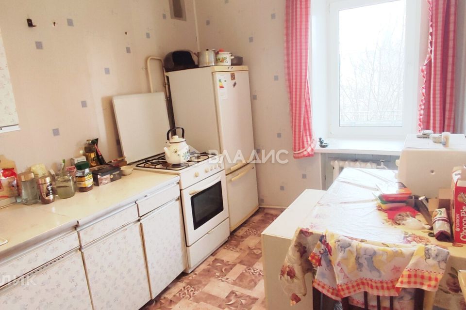 Продаётся 3-комнатная квартира, 61.4 м²