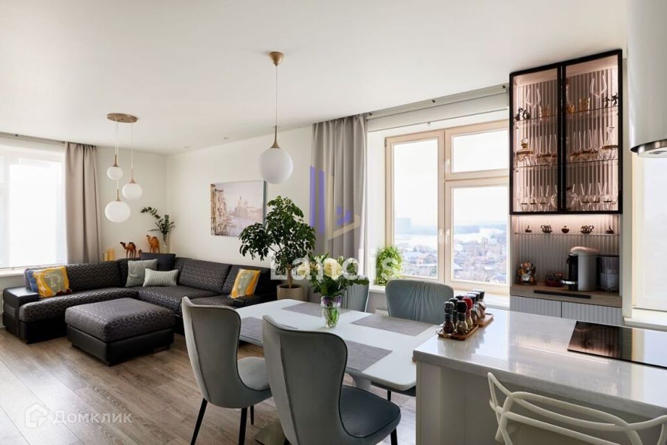 Продаётся 2-комнатная квартира, 54.5 м²