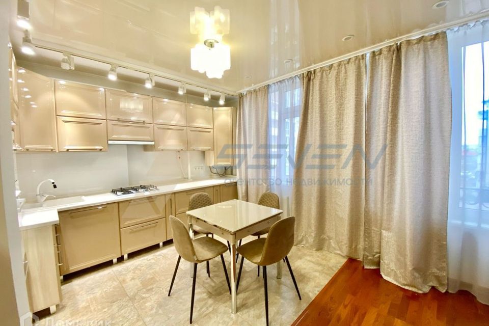 Продаётся 1-комнатная квартира, 40 м²