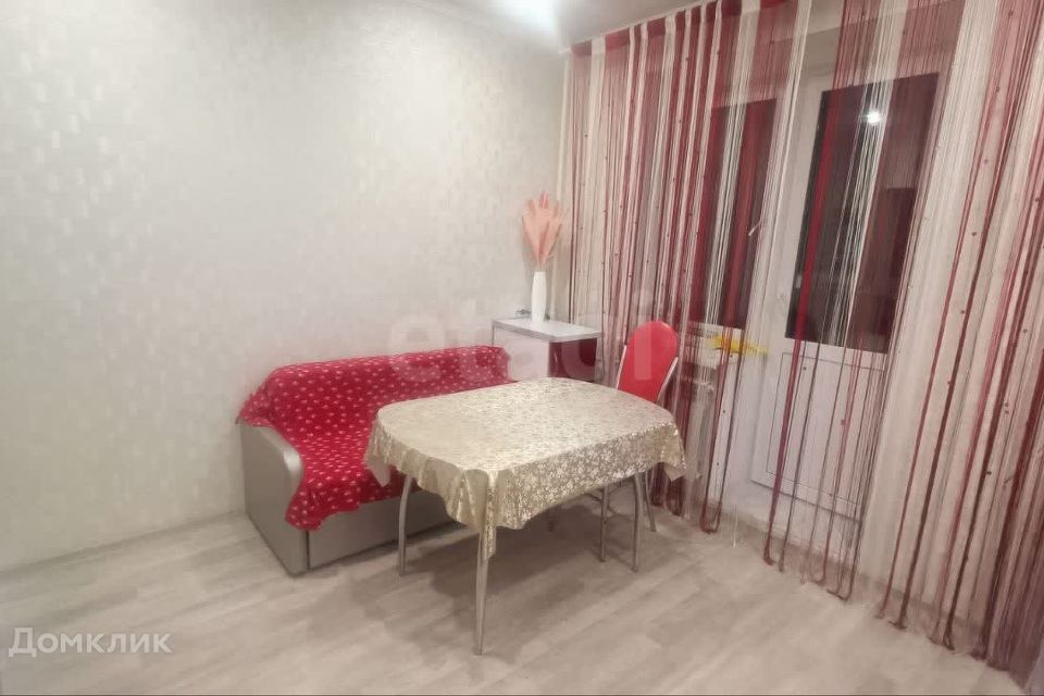 Продаётся 1-комнатная квартира, 44 м²